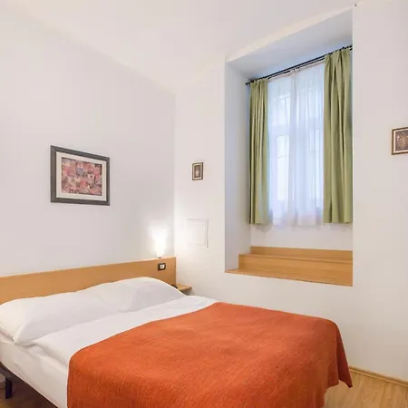 Duskova Apartments Prague Exterior photo