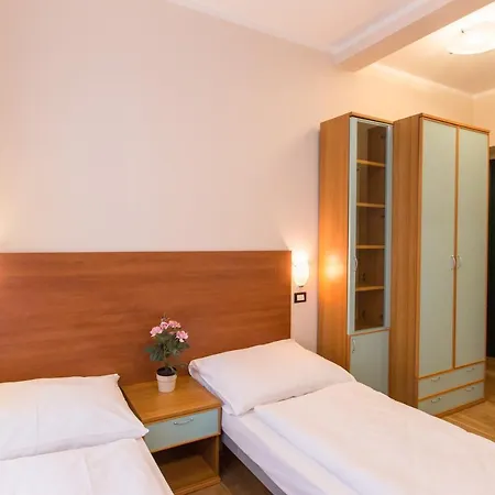 Duskova Apartments Prague Exterior photo