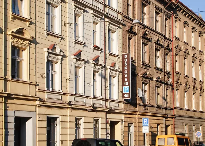Duskova Apartments